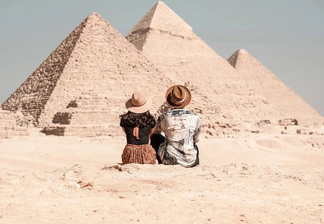 Pirámides y Museo egipcio